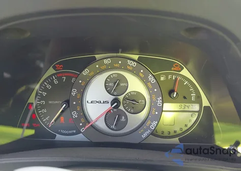 2005 Lexus Is 300 from USA, damaged, VIN JTHBD192150100783